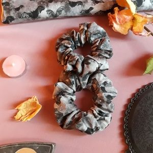 Batty Babe - Scrunchie set of 2